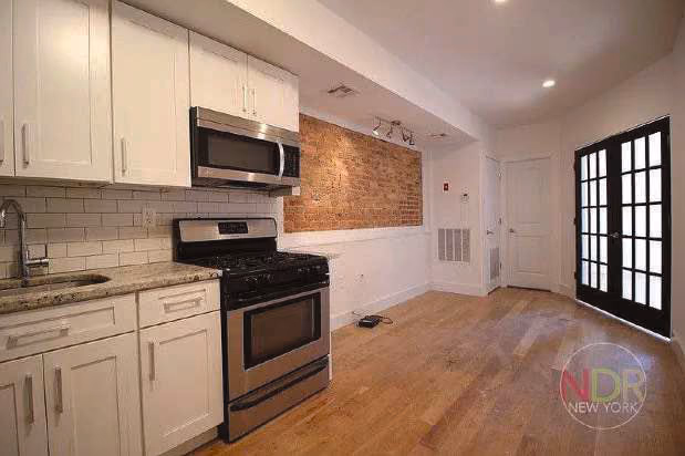 558A Monroe St, Brooklyn, NY — photo 2